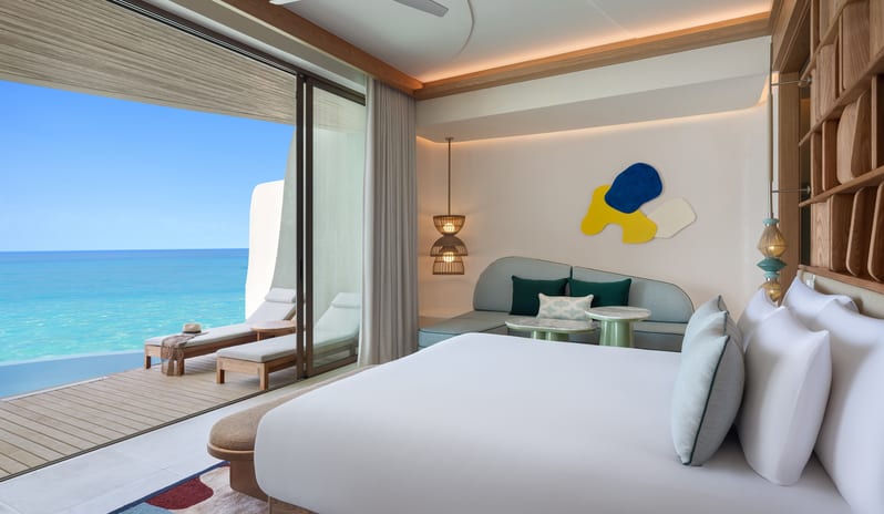 indian-ocean-holidays-maldives-centara-grand-lagoon-maldives-one-bedroom-overwater-villa-with-jacuzzi